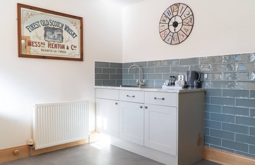 Seahouses Hotel | The Olde Ship Inn