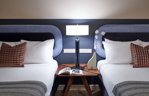 Downtown Knoxville Hotel | The Oliver Hotel