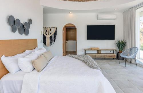 Pedregal Villa | The one and only Pedregal Hollywood House