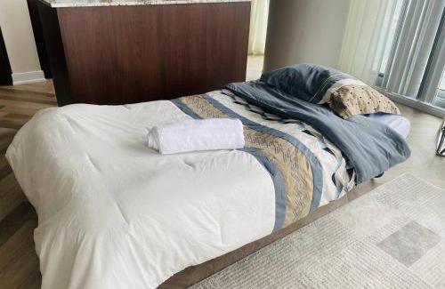 Fashion District Apartment | The One - Downtown