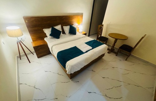 Greater Noida Hotel | The Opal Hotel
