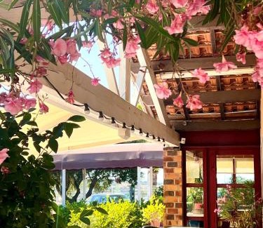 Villeneuve-les-Beziers Hotel | The Originals City, Hôtel Le Pavillon, Béziers Est