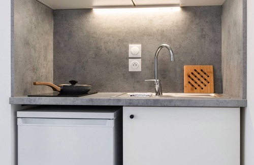 Flers-Breucq Apartment | The Originals Residence, Le Wax, Lille Est