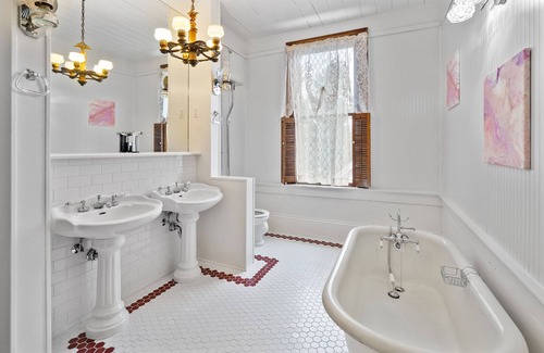 Jacksonville Hotel | The Orth House Inn by Remotion
