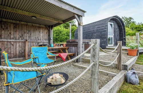 Llanfair Caereinion Cottage | The Owl Pod - UK50070