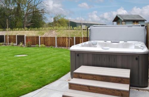 Wimborne House | The Parlour