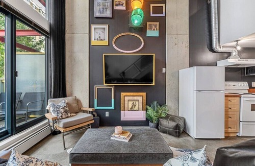 East Village Condo | The Pastel | Perfect for Longer Stays | 30 Day Min