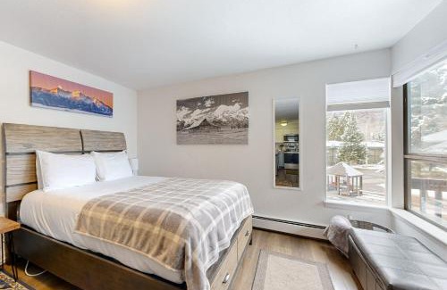 Vail Hotel | The Peak Pad
