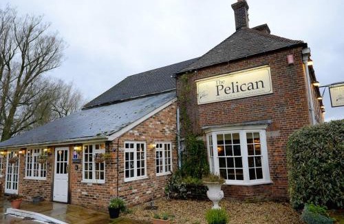 Axford Hotel | The Pelican Inn