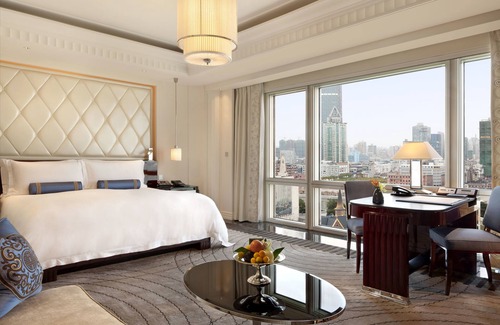 Downtown Shanghai Hotel | The Peninsula Shanghai