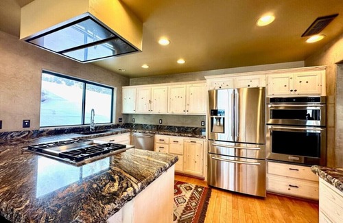Mammoth Creek Cabin | The Perch at Panguitch Lake - Best Cabin on the Lake!
