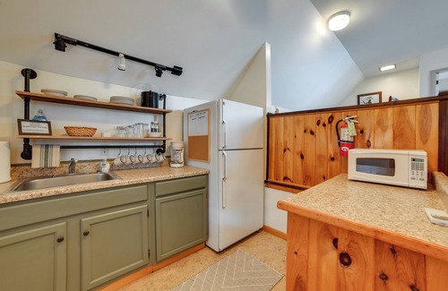 Cooperstown - Otsego Lake Apartment | The Perch: Lakefront Cooperstown Apt