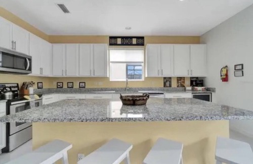 Legacy Park Villa | The Perfect Getaway Starts Here!