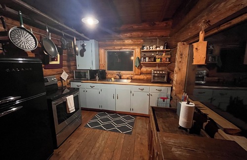 West Tremont Cabin | The Perfect Maine Getaway