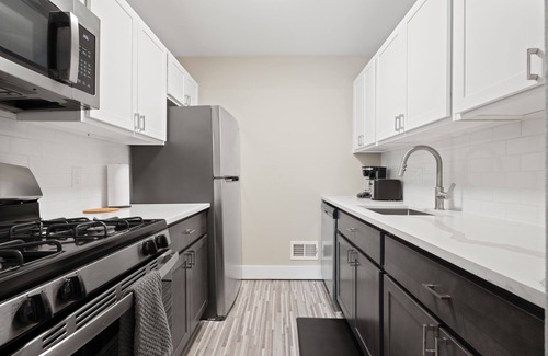 Rochester Apartment | The Perfect Stay Cozy Clean Convenient