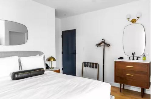Bangor Apartment | The Phenix Historic DTWN Hotel, Room # 310