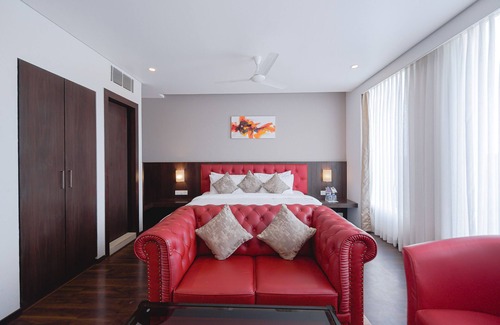 Hubli Hotel | The Phlox Hubballi