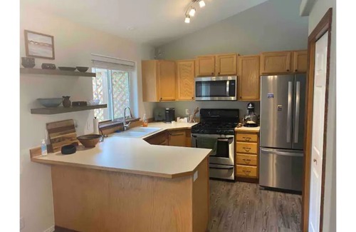 Post Falls House | The Piano House close to CDA and Spokane