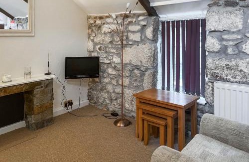 Liskeard House | The Piggery - Uk49014