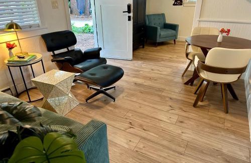Grass Valley Hotel | The Pines Inn and Cottages