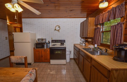 Swanton House | The Pines | Log Home, Wooded Setting!