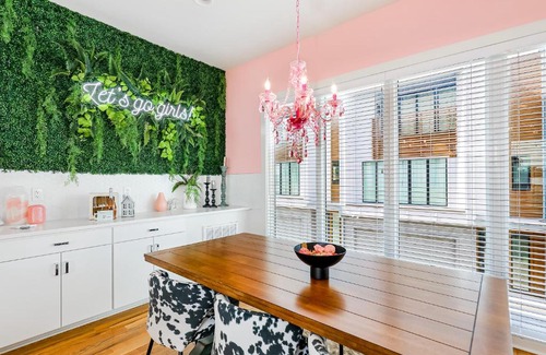Nashville House | The Pink Cowgirl