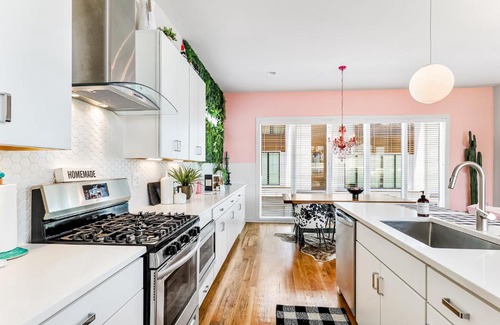 Nashville House | The Pink Cowgirl