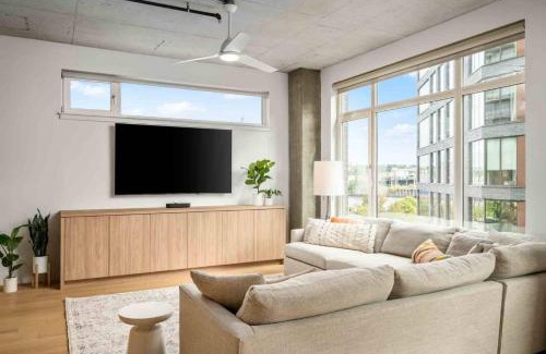 Pearl District House | The Pinnacle