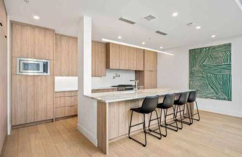 Pearl District House | The Pinnacle