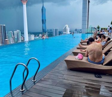 Kuala Lumpur City Centre Apartment | The Platinum KLCC By Sky Pool
