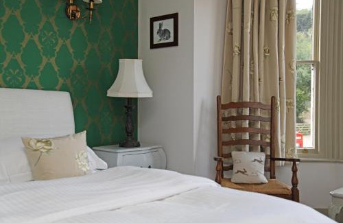Capel Hotel | The Plough Inn