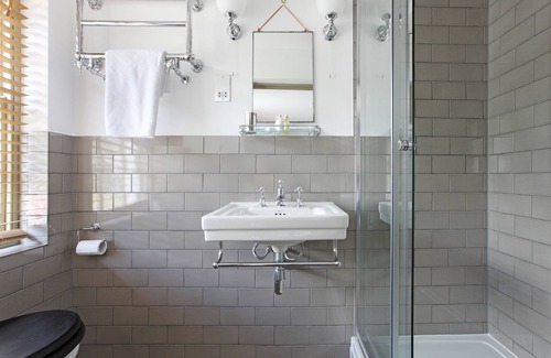 Capel Hotel | The Plough Inn