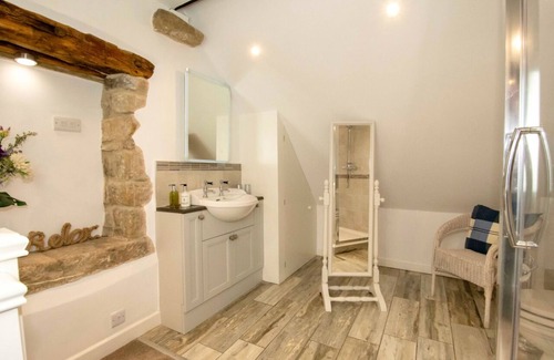 Hathersage Hotel | The Plough Inn