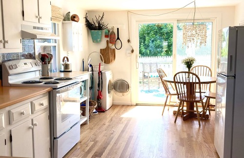 Newburyport Cottage | The Plum Island Shanty! Walk to the beach!