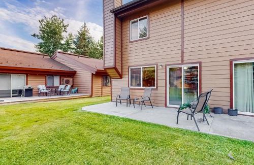 McCall House | The Ponderosa at Aspen Village