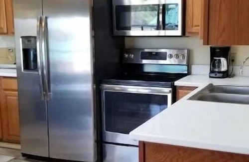 Pennington House | The Ponderosa- Group and Family gathering place