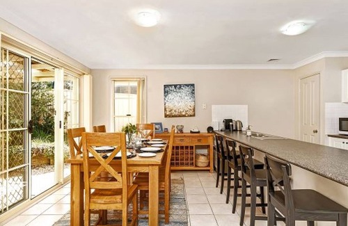 Huskisson House | The Porthole of Huskisson by Experience Jervis Bay