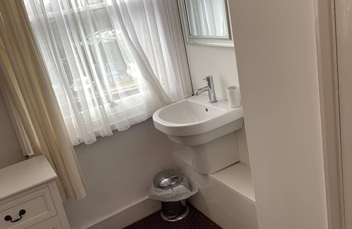 Reigate House | The Prince of Wales