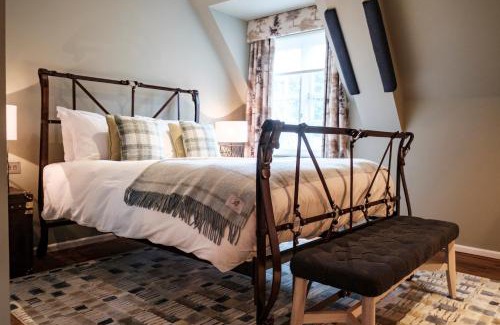 Farnham Hotel | The Princess Royal