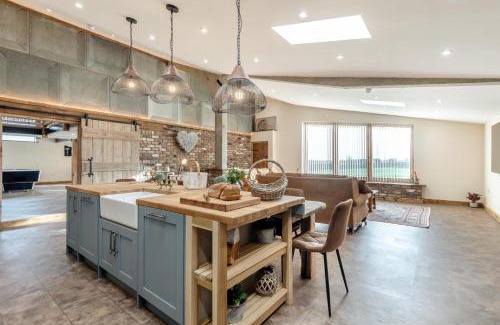 Wisbech House | The Priory