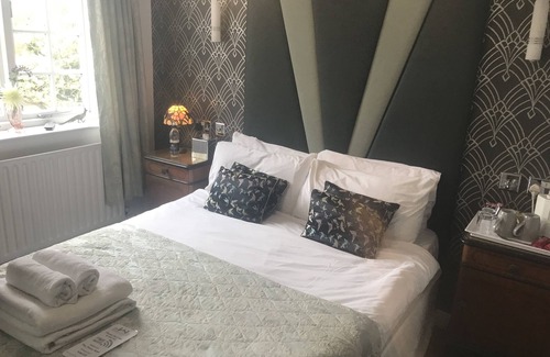 Louth Hotel | The Priory Hotel