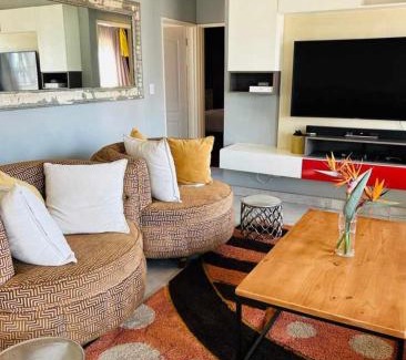 Emalahleni Apartment | The Private Nest