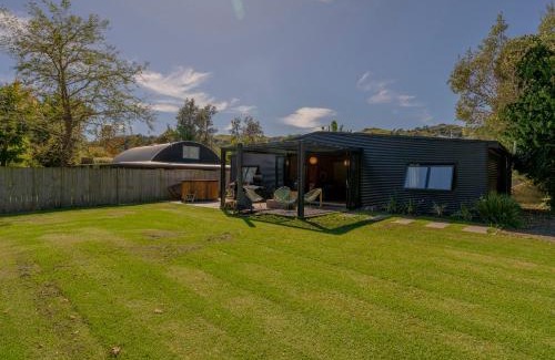 Kuaotunu House | The Pumpkin Shed - Kuaotunu Holiday Home