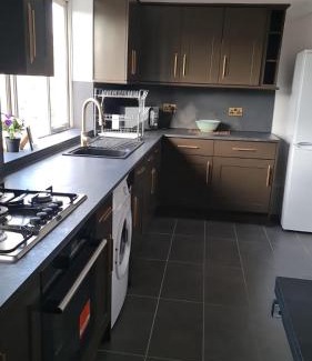 Evelyn Apartment | The Quayside Retreat