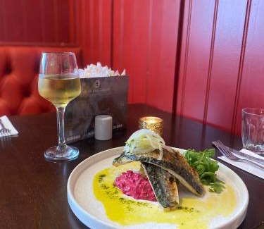 Claines Hotel | The Raven Pub with Rooms