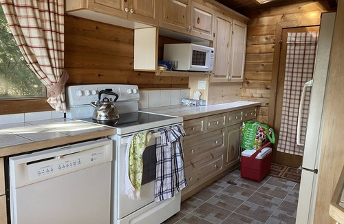 Bala Cottage | The Real Muskoka Experience