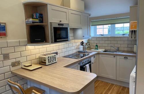 Lacock House | The Rectory Lacock Cottages