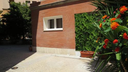 Quartiere XXXIV Lido di Ostia Levante House | The Red Box Roma on the Beach