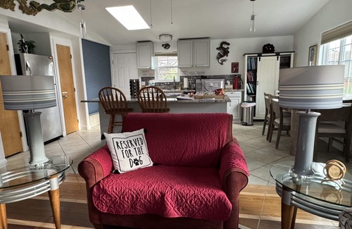 Ashland House | The Red Dragon House