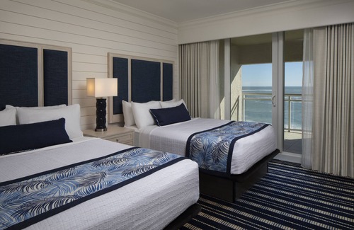 Sarasota Resort | The Resort at Longboat Key Club
